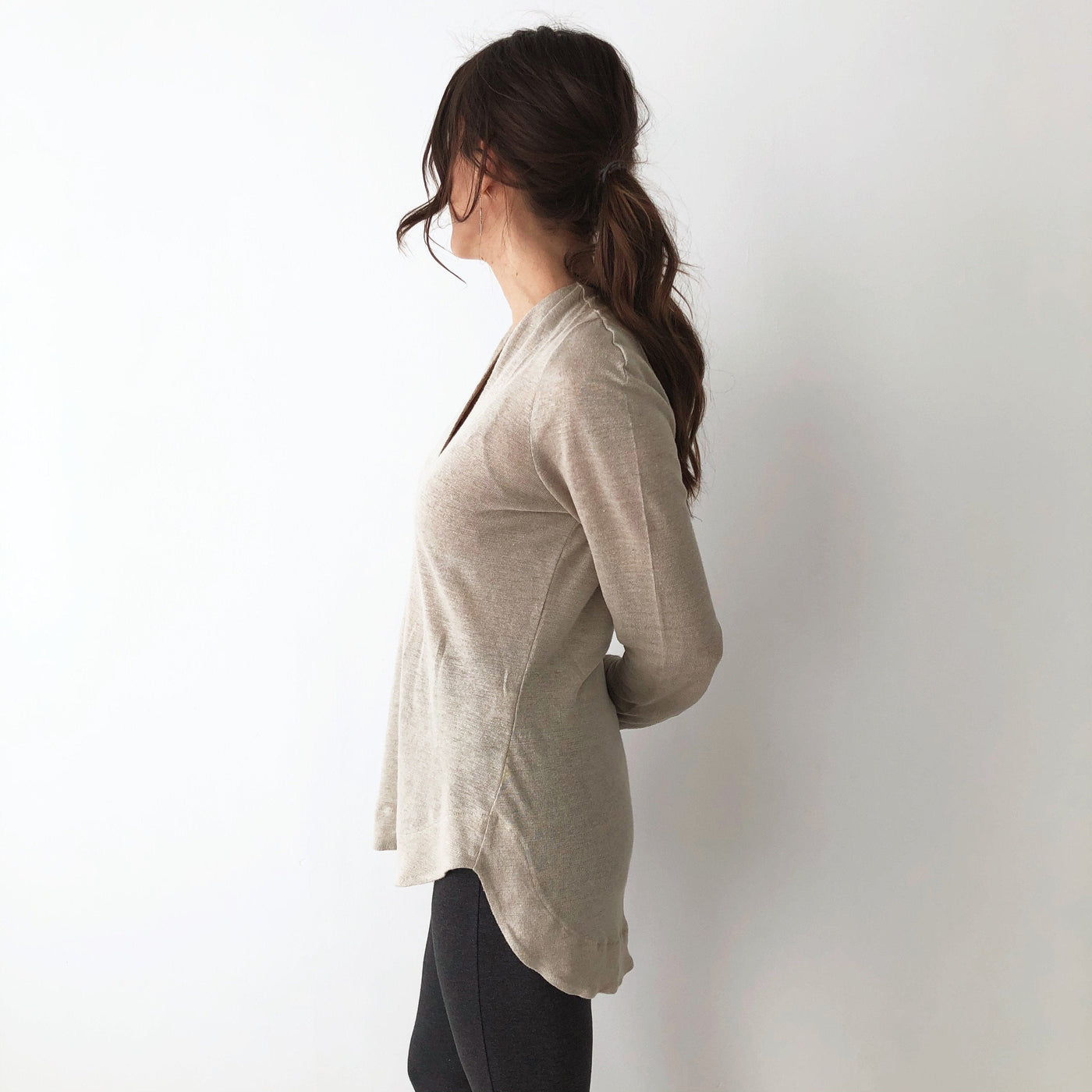 Side view showing the curved hem