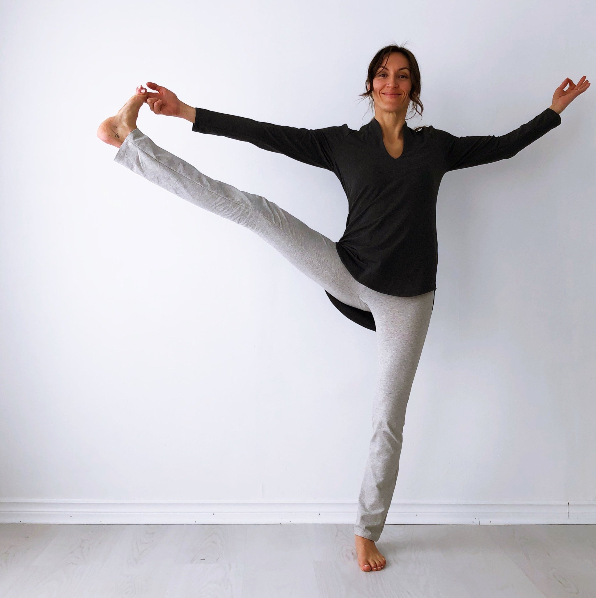 The Shanti Vira Yoga Pants