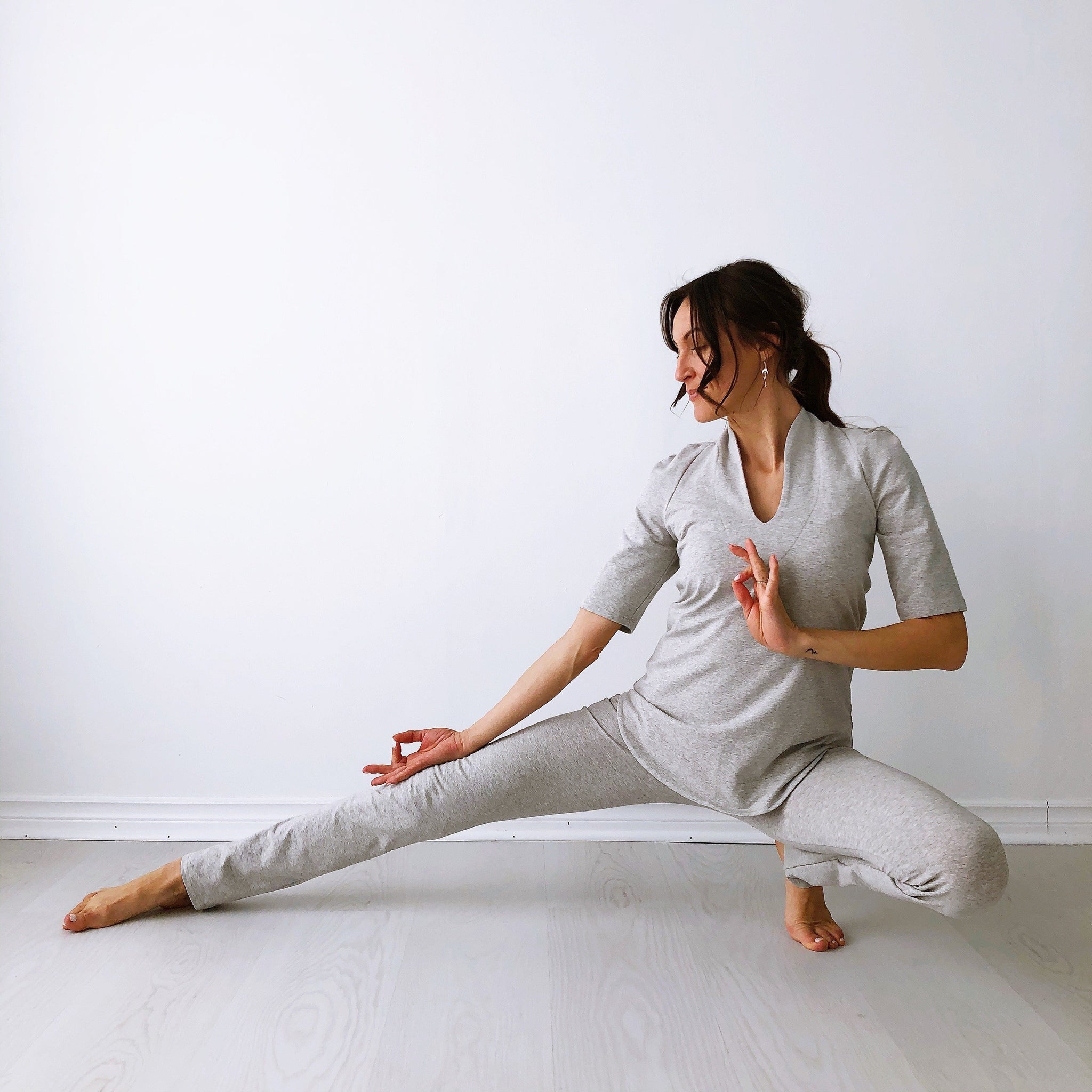 The Shanti Vira Yoga Pants