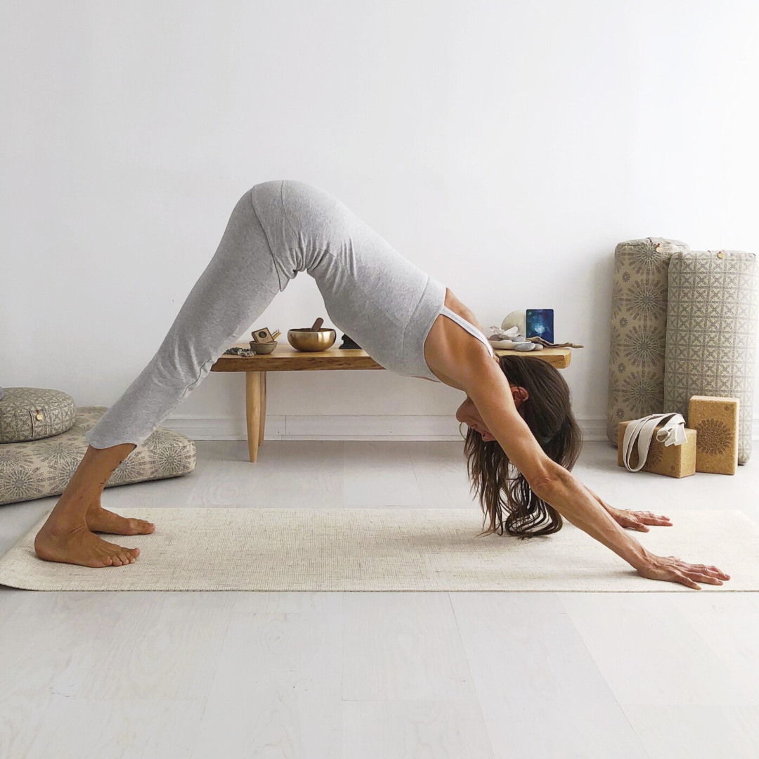 THE ANAHATA YOGA TANK