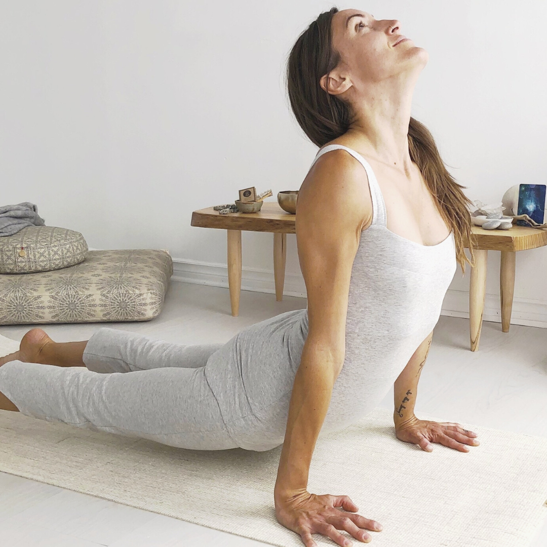 THE ANAHATA YOGA TANK