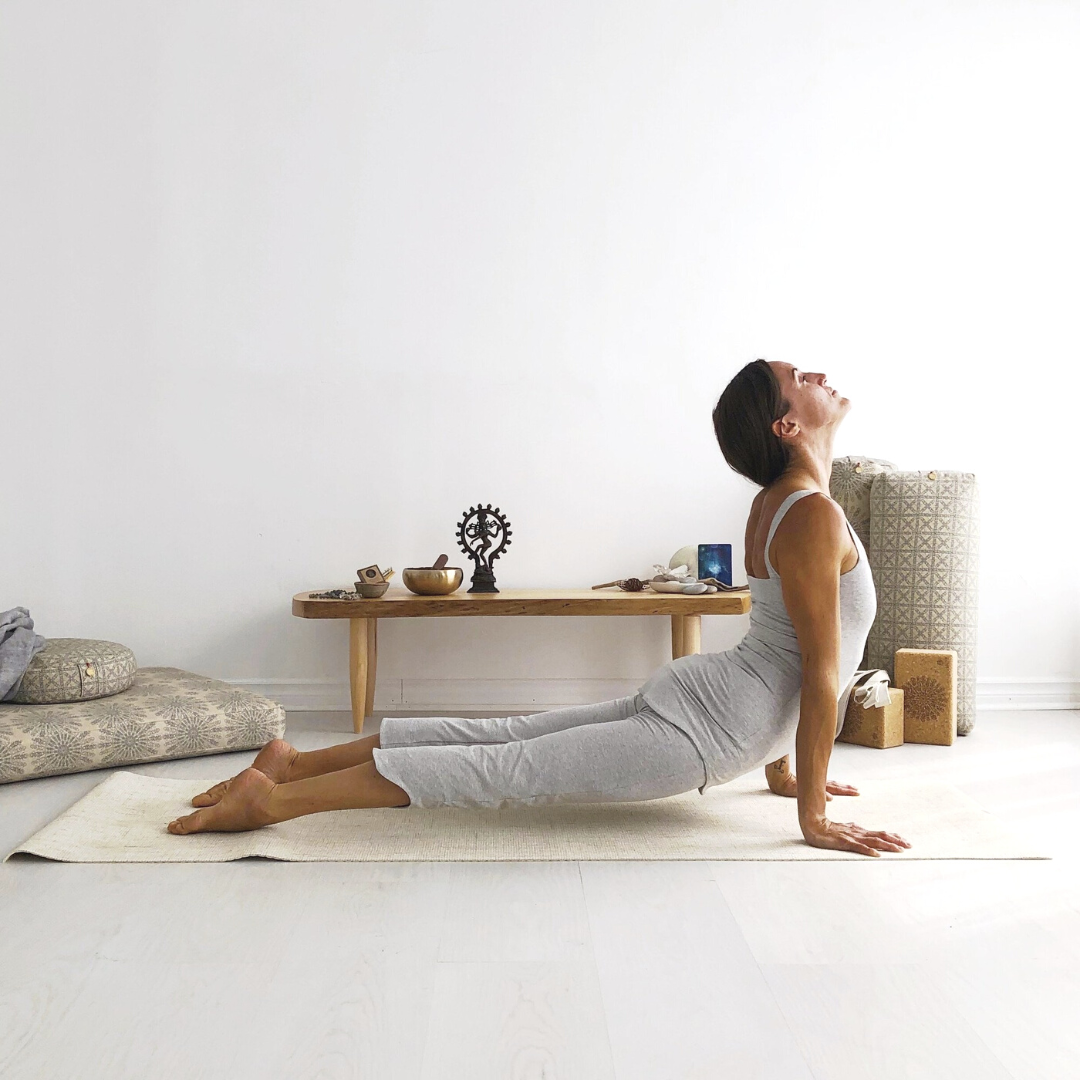 THE ANAHATA YOGA TANK