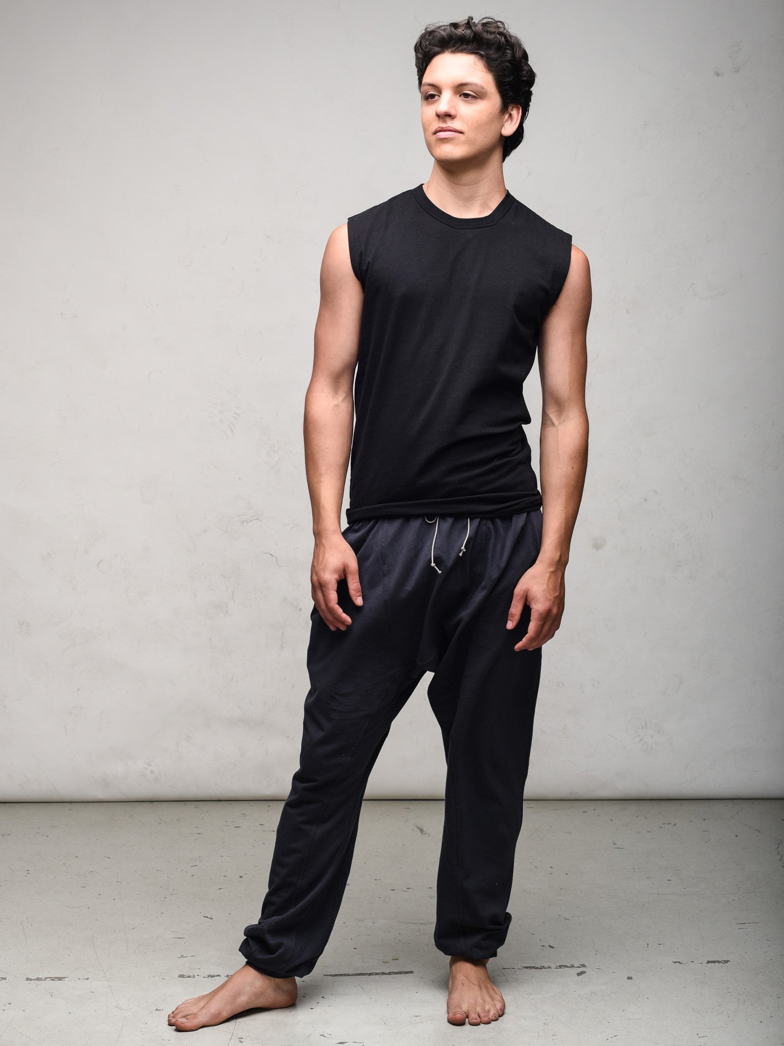 Zen Nomad mens sleeveless t shirt organic cotton and bamboo made in canada